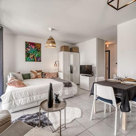 Emergence - Beautiful Studio For 2 People Balcony And Garage Annecy Ngoại thất bức ảnh