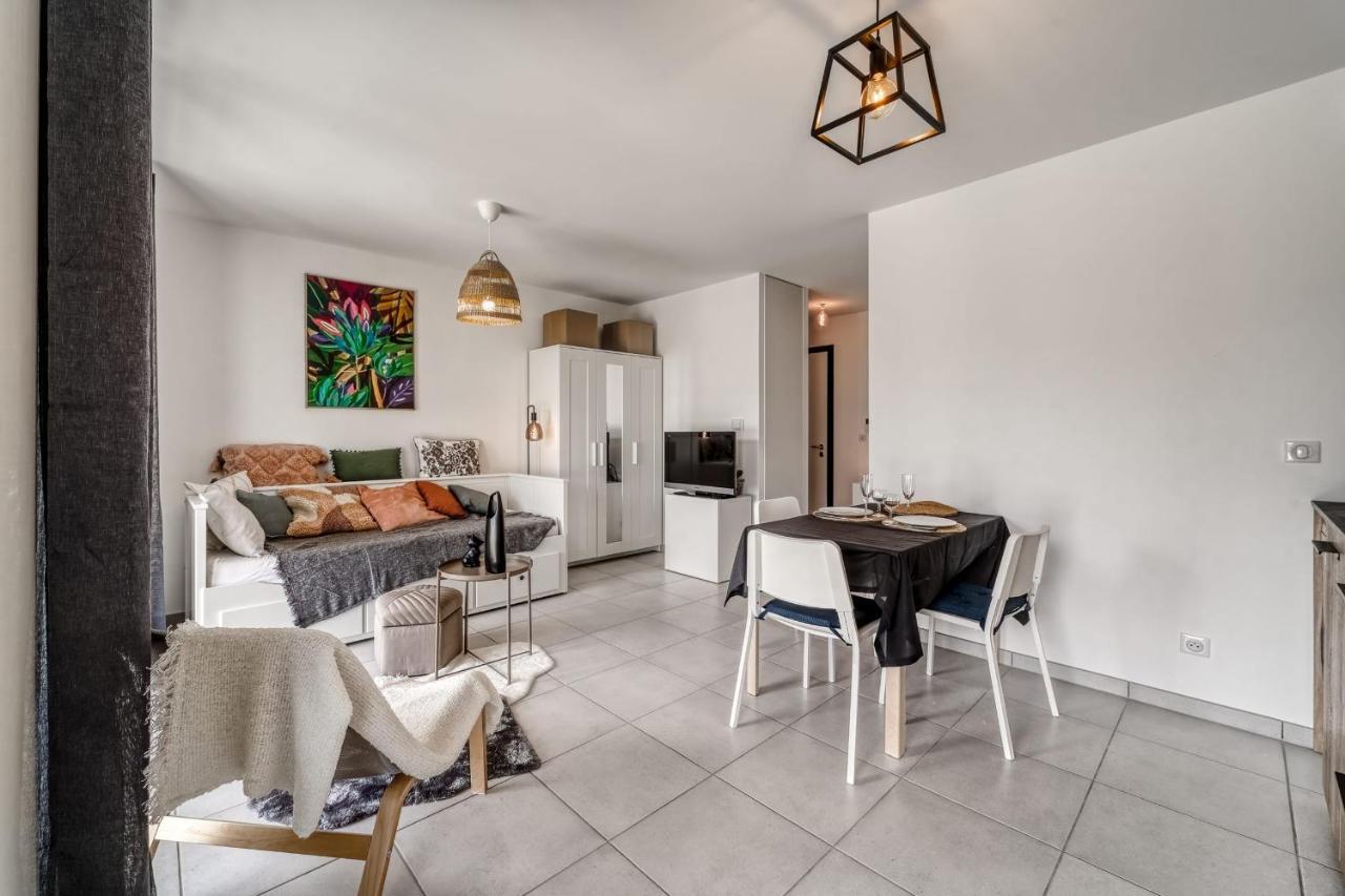 Emergence - Beautiful Studio For 2 People Balcony And Garage Annecy Ngoại thất bức ảnh
