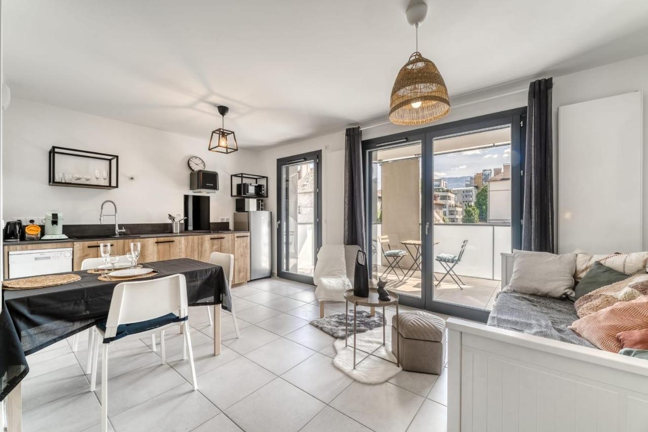 Emergence - Beautiful Studio For 2 People Balcony And Garage Annecy Ngoại thất bức ảnh