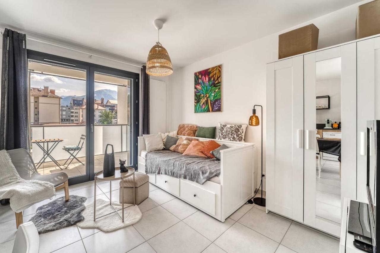 Emergence - Beautiful Studio For 2 People Balcony And Garage Annecy Ngoại thất bức ảnh