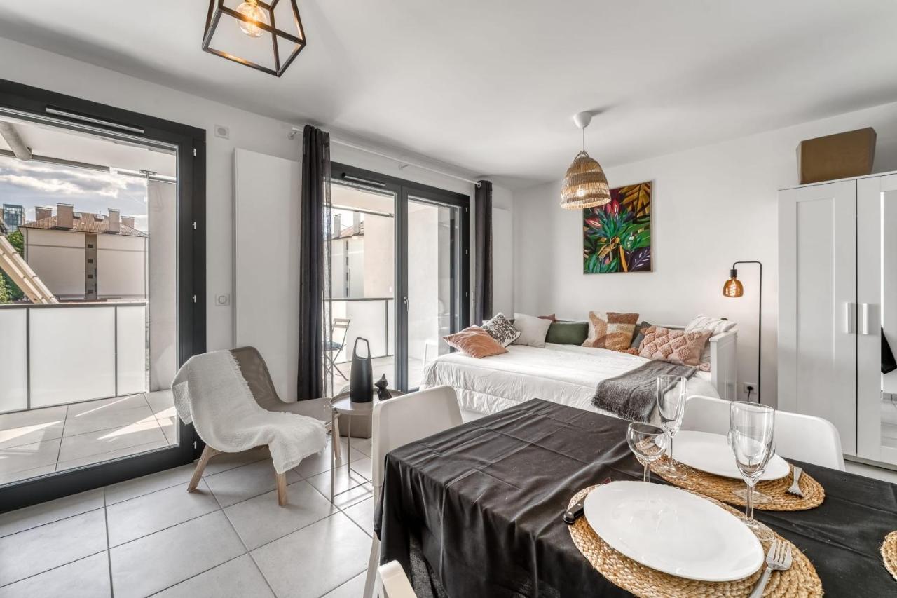 Emergence - Beautiful Studio For 2 People Balcony And Garage Annecy Ngoại thất bức ảnh