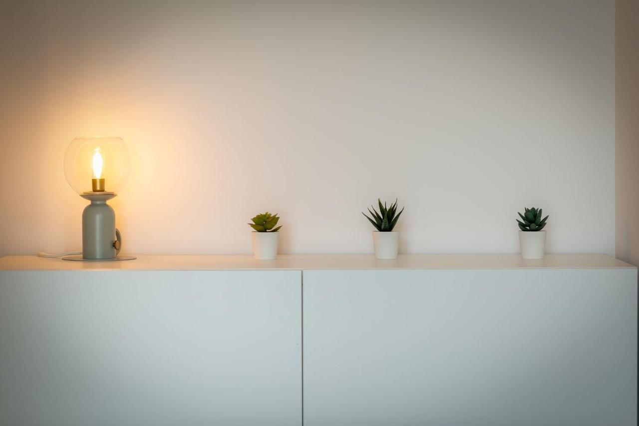 Emergence - Beautiful Studio For 2 People Balcony And Garage Annecy Ngoại thất bức ảnh